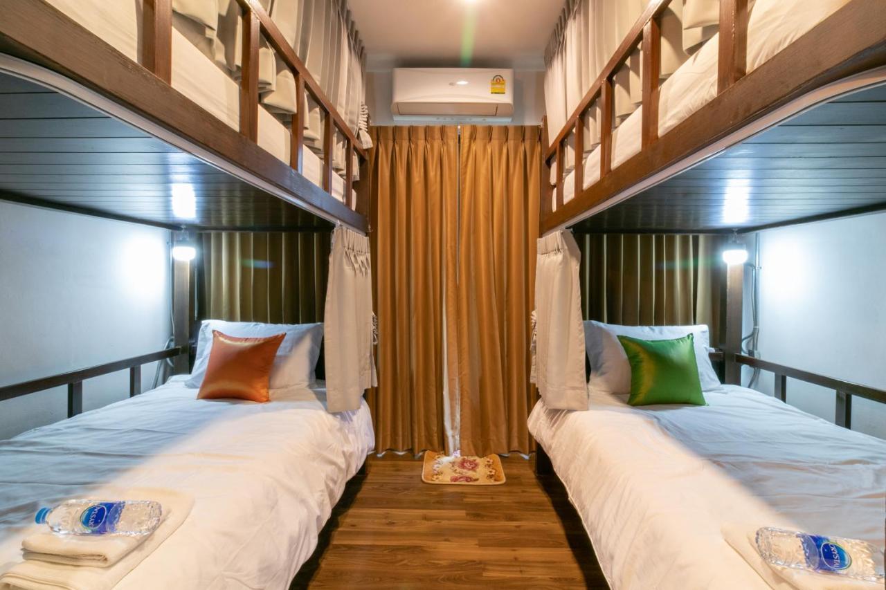 Phobphan Hostel Бангкок Экстерьер фото